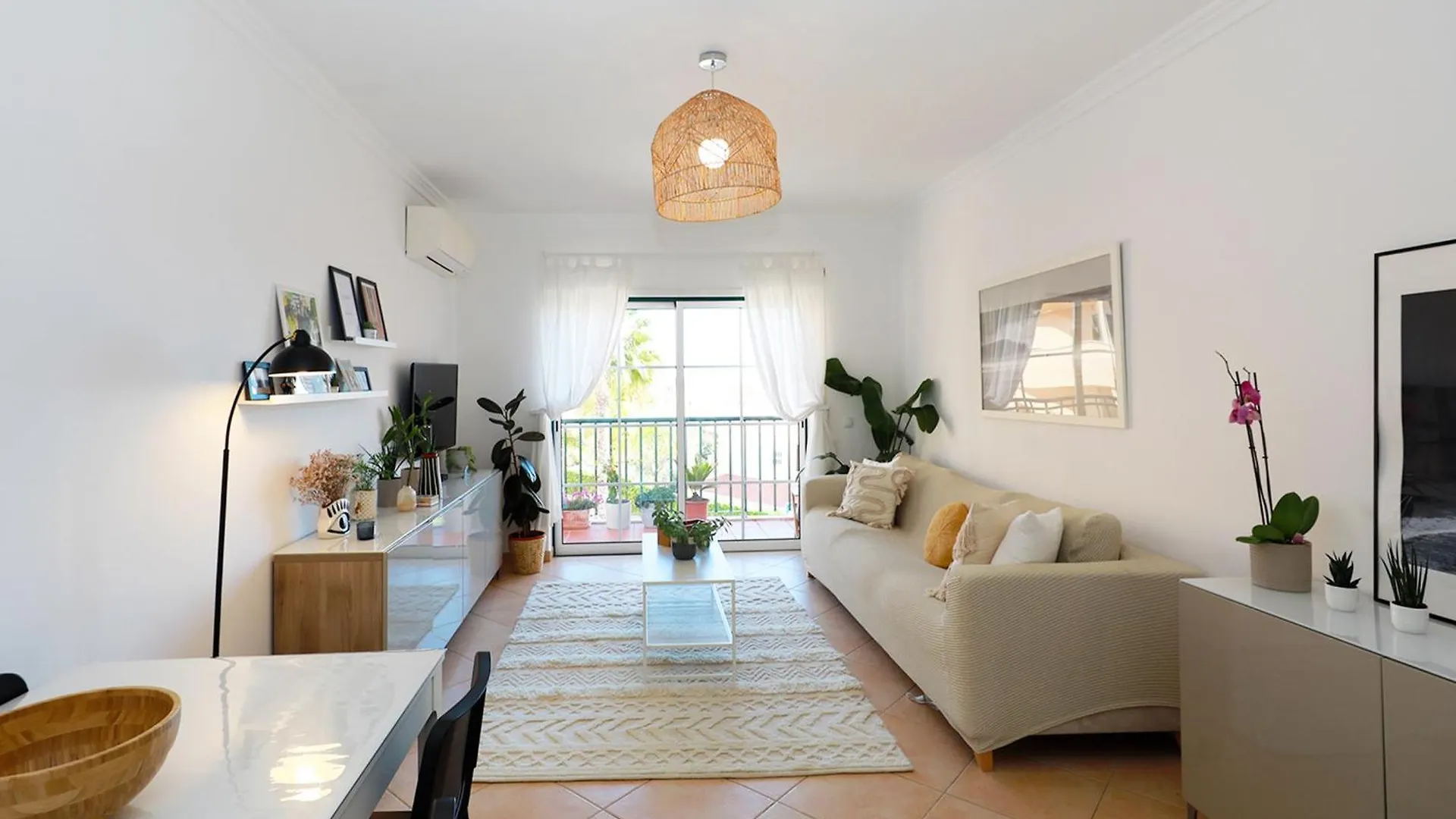 B95 - Casa Melo Apartment In Praia Da Luz