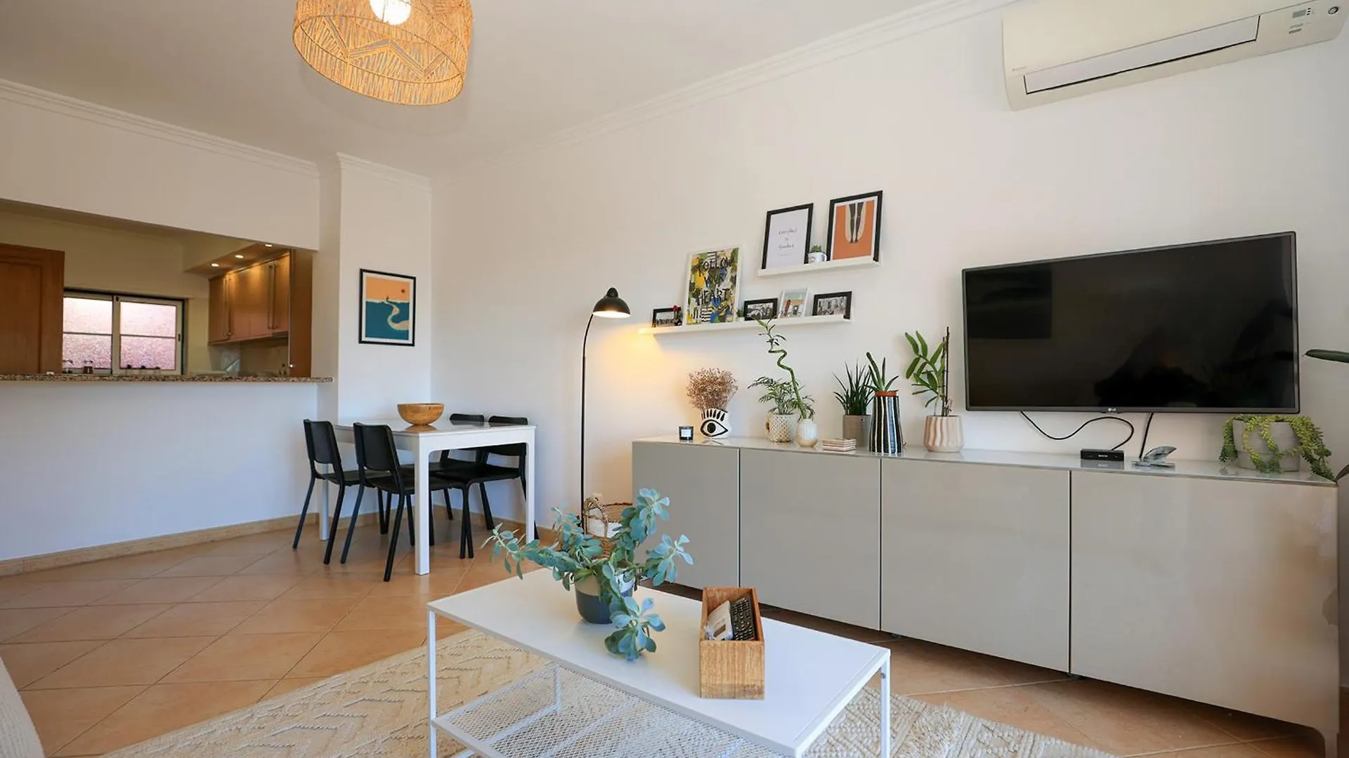 B95 - Casa Melo Apartment In Praia Da Luz Portugal