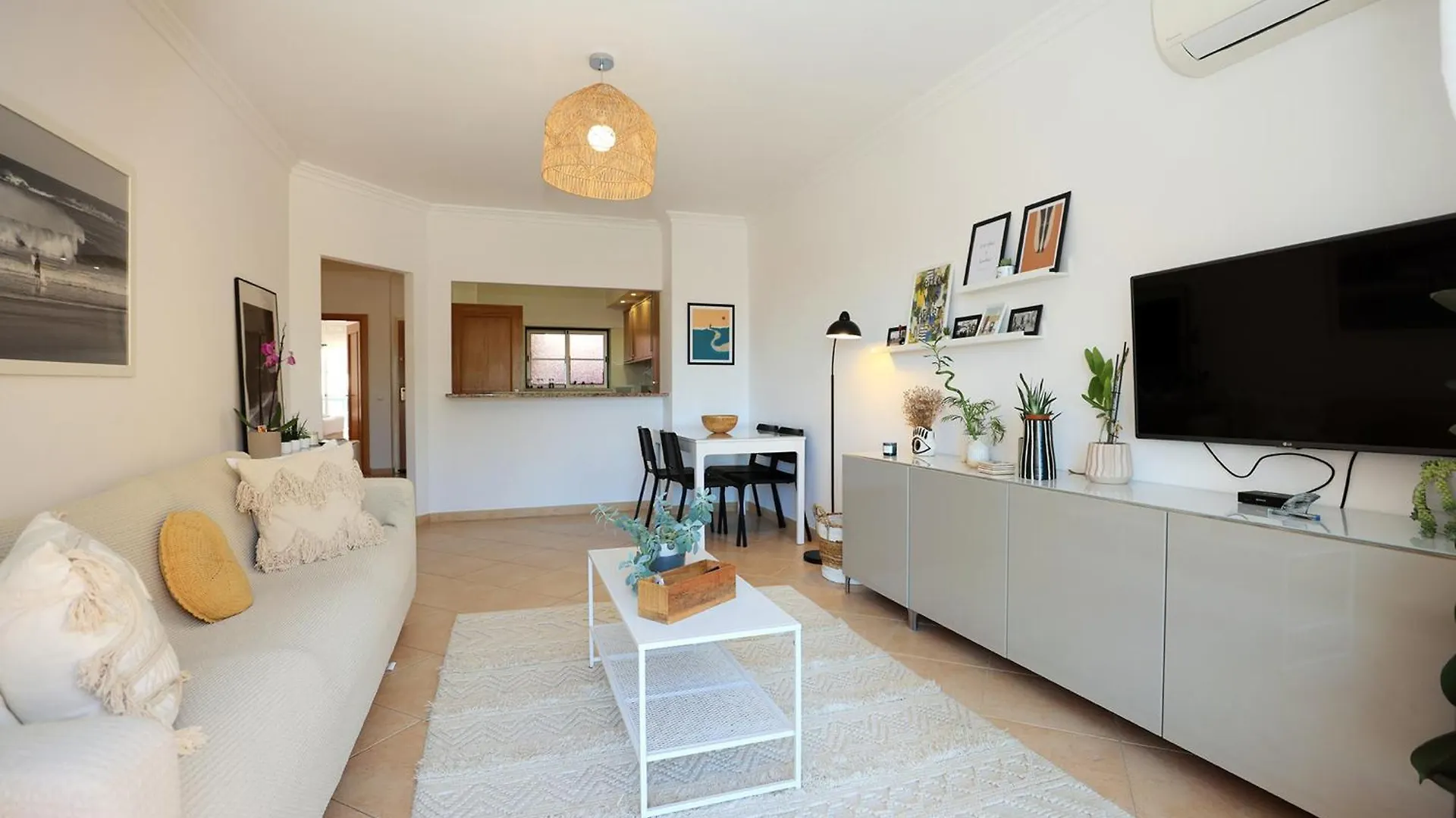 B95 - Casa Melo Apartment In Praia Da Luz