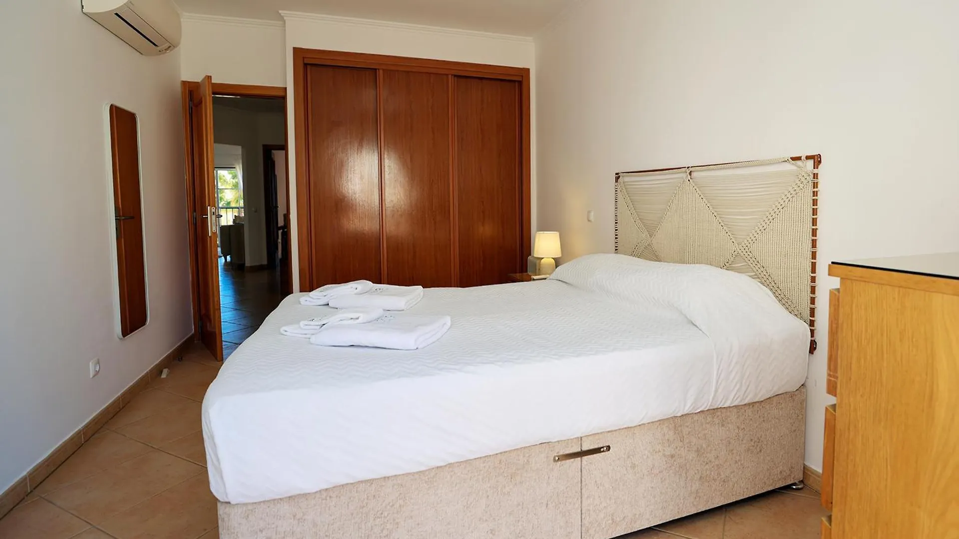 B95 - Casa Melo Apartment In Praia Da Luz