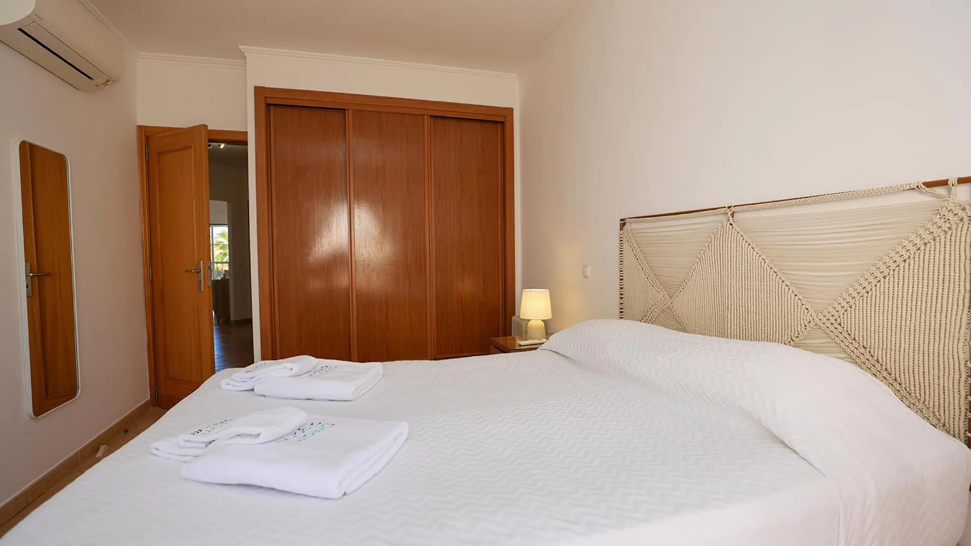 B95 - Casa Melo Apartment In Praia Da Luz