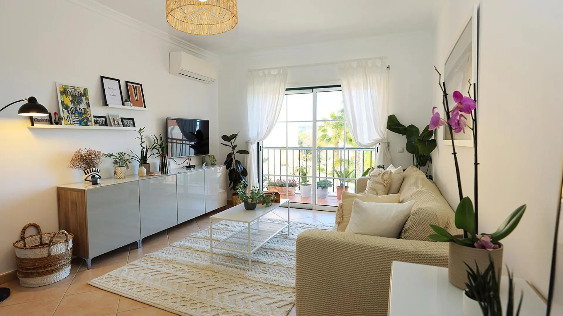 B95 - Casa Melo Apartment In Praia Da Luz